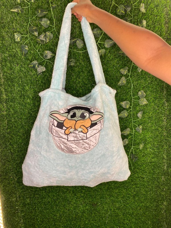 Fluffy tote bags 